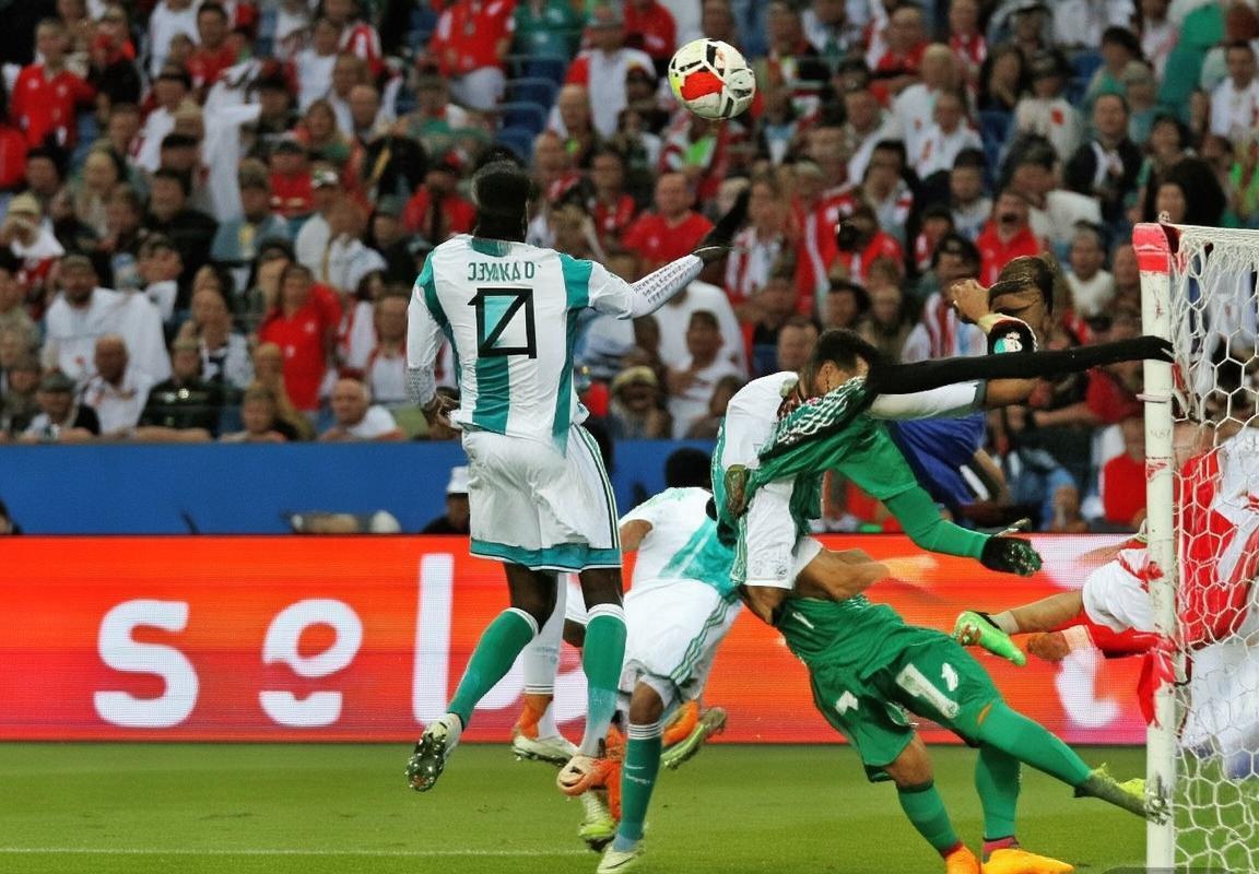 阿根廷秘鲁足球对决：激情碰撞与战术解析(图1)